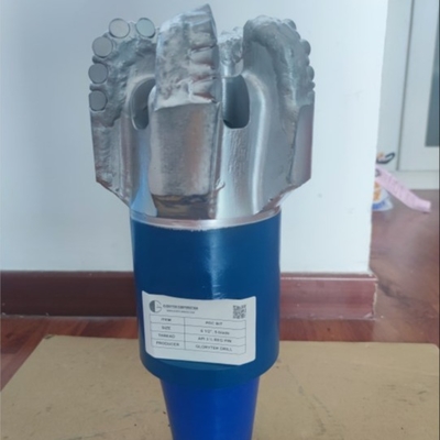 বড় ফ্লাশ হোল সহ 5 উইংস স্টিল বডি পিডিসি বিট