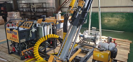 GL300 কোর ড্রিল/ড্রিলিং রিগ অসুবিধাজনক পরিবহন সহ পাহাড়ি এলাকায় ব্যবহারের জন্য উপযুক্ত