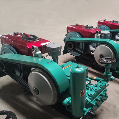 উচ্চ মানের অনুভূমিক তিন সিলিন্ডার একক অভিনয় পিস্টন পাম্প কোর ড্রিলিং জন্য