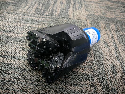 IADC637 6 1/2 ইঞ্চি Tricone রক বিট সরবরাহকারী এপিআই স্টীল দাঁত TCI Tricone ক্লে বিট জল ভাল ড্রিল বিট