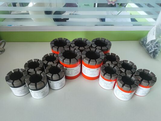 খনি অনুসন্ধানের জন্য দীর্ঘস্থায়ী ফুল-স্পেসিফিকেশন BQ/NQ/HQ/PQ ওয়্যারলাইন কোরিং ডায়মন্ড কোর বিট